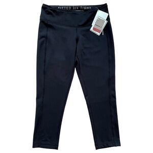 REEBOK Fitted 3/4 Tight Leggings, Speedwick, Low Rise, Black, Size Medium, NWT